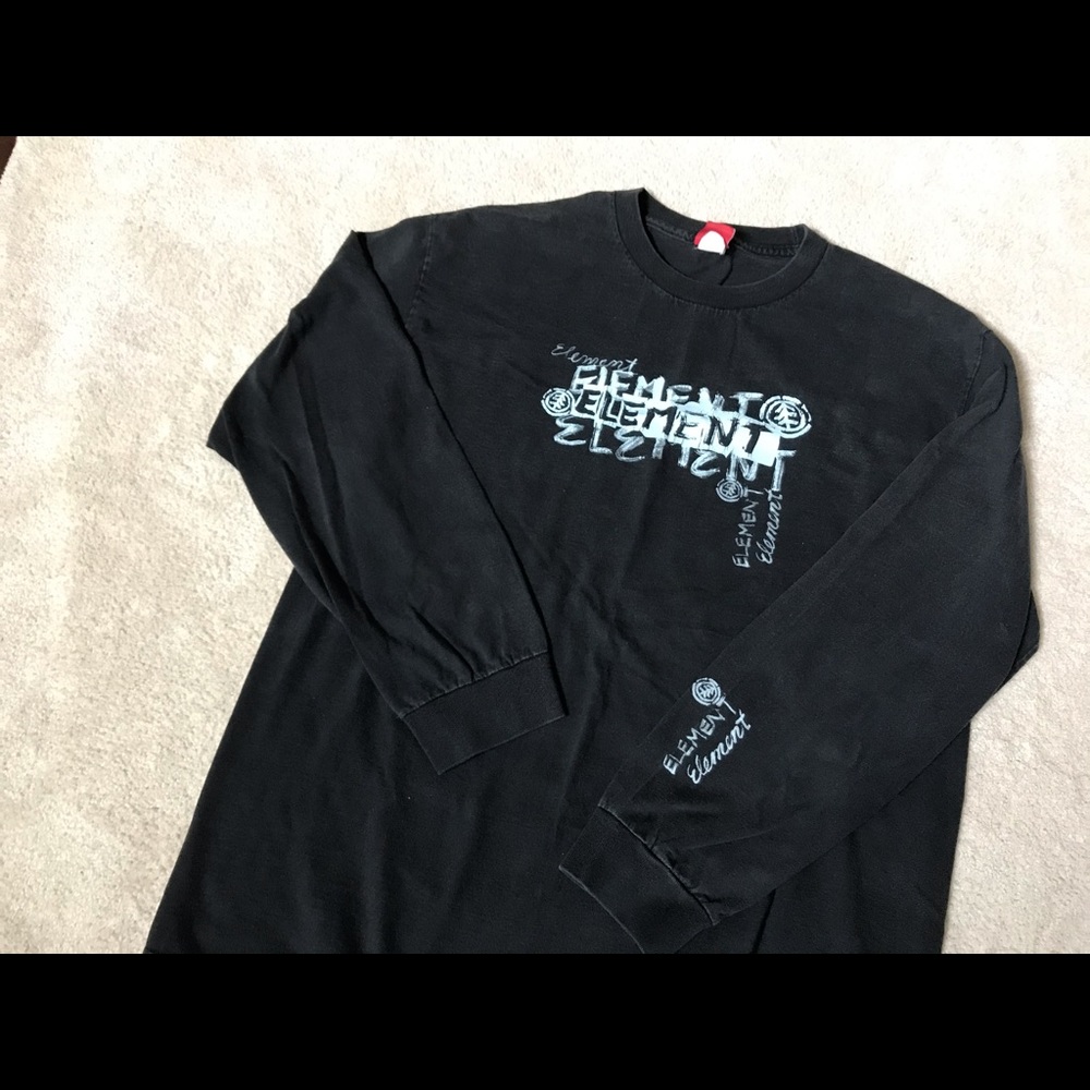 Men’s Element long sleeve t shirt. Size large.